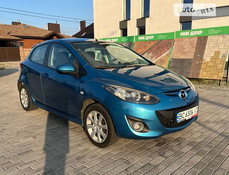 Хэтчбек Mazda 2 2011 в Ровно фото 2 Хэтчбек Mazda 2 2011 в Ровно