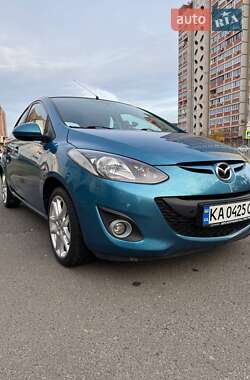 Хетчбек Mazda 2 2012 в Києві