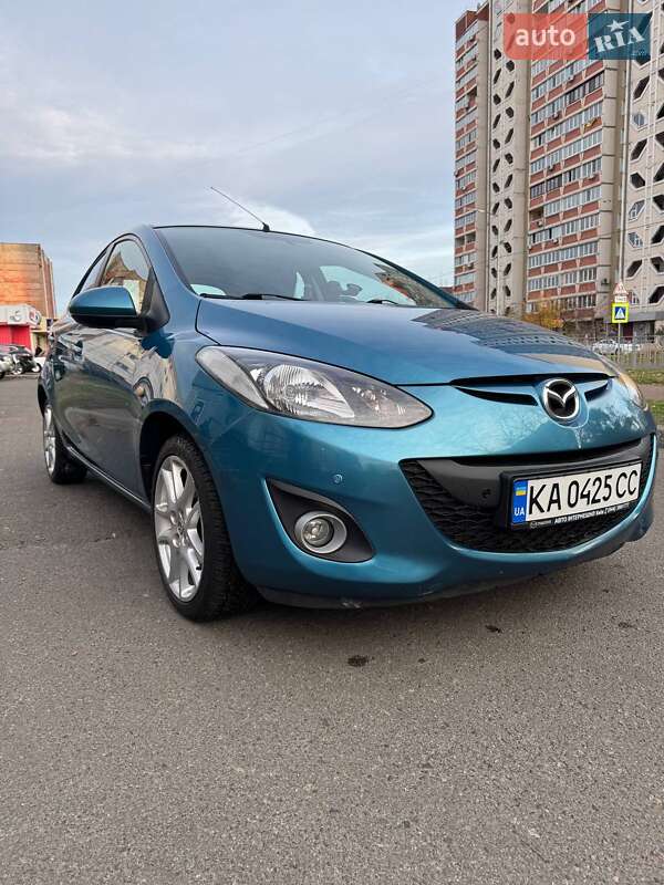 Хетчбек Mazda 2 2012 в Києві