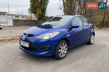 Хэтчбек Mazda 2 2009 в Киеве