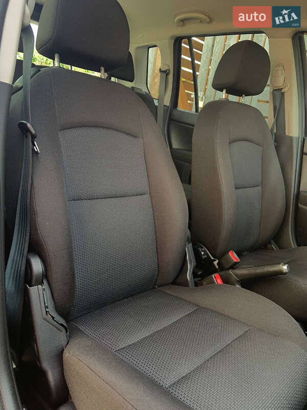 Хэтчбек Mazda 2 2006 в Коломые