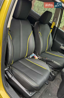 Хетчбек Mazda 2 2008 в Мукачевому