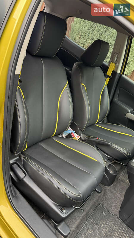 Хетчбек Mazda 2 2008 в Мукачевому