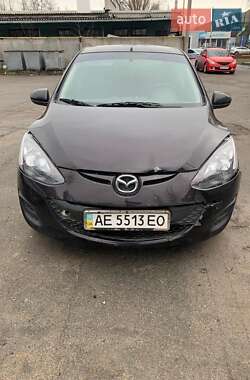 Хетчбек Mazda 2 2010 в Дніпрі