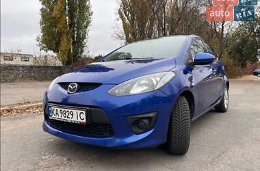 Хетчбек Mazda 2 2009 в Києві