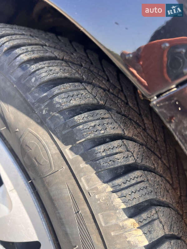 Хэтчбек Mazda 2 2007 в Бережанах