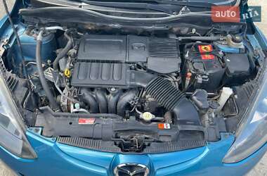 Хэтчбек Mazda 2 2012 в Запорожье