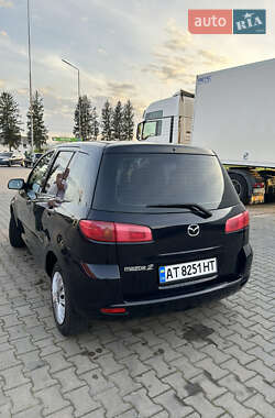 Хетчбек Mazda 2 2004 в 