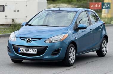 Хетчбек Mazda 2 2011 в Дніпрі