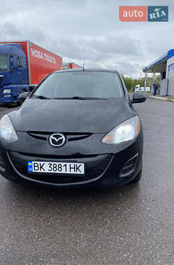Хетчбек Mazda 2 2011 в Рівному