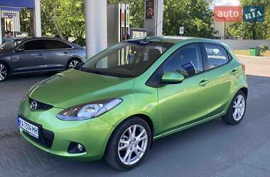 Хэтчбек Mazda 2 2008 в Николаеве