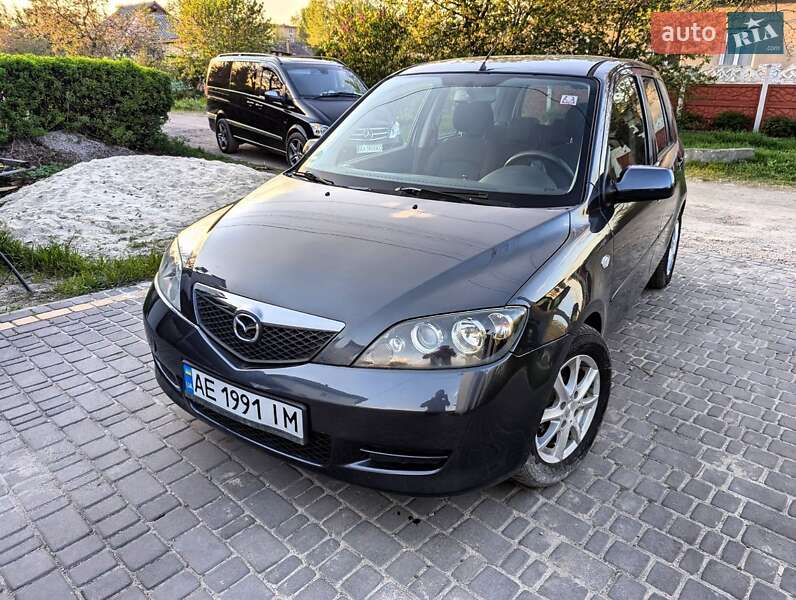 Хетчбек Mazda 2 2007 в Кам'янському