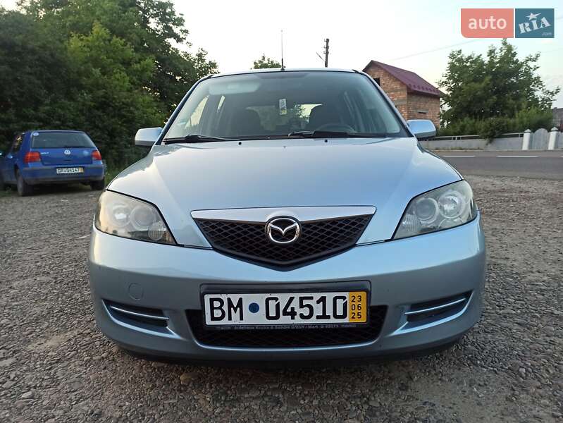 Mazda 2 2006