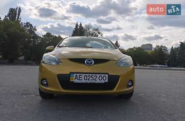 Хэтчбек Mazda 2 2008 в Лозовой
