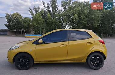 Хэтчбек Mazda 2 2008 в Лозовой
