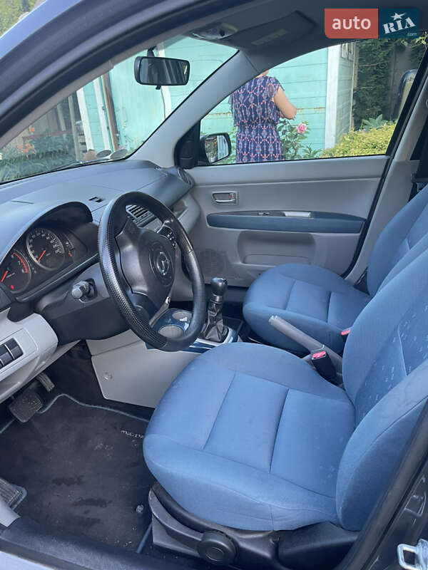 Хэтчбек Mazda 2 2005 в Луцке фото 12 Хэтчбек Mazda 2 2005 в Луцке