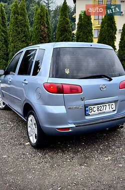 Хэтчбек Mazda 2 2005 в 