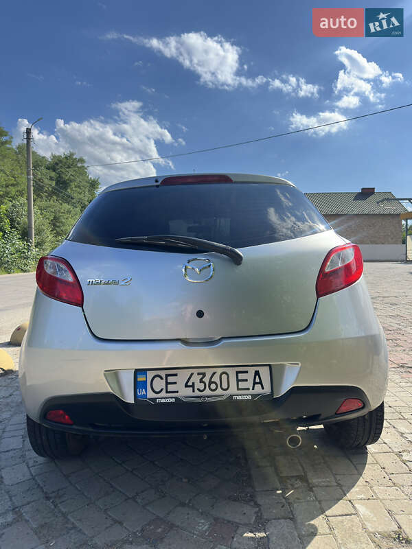 Хэтчбек Mazda 2 2008 в Коломые