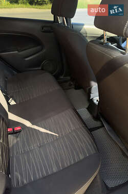 Хэтчбек Mazda 2 2008 в Коломые