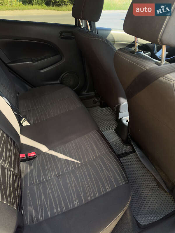 Хэтчбек Mazda 2 2008 в Коломые