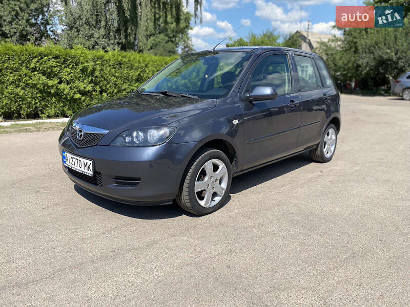 Mazda 2 2007