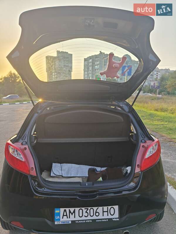 Хэтчбек Mazda 2 2008 в Житомире фото 14 Хэтчбек Mazda 2 2008 в Житомире