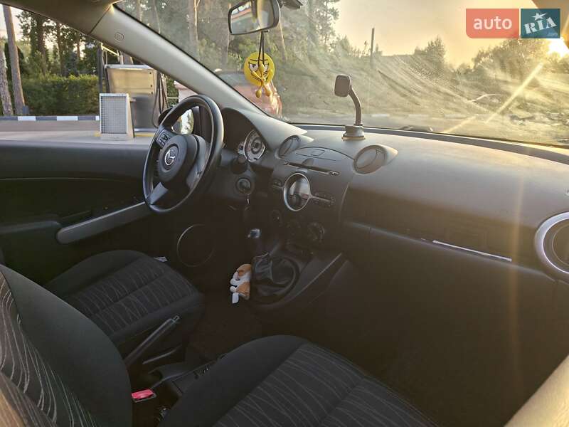 Хэтчбек Mazda 2 2008 в Житомире фото 17 Хэтчбек Mazda 2 2008 в Житомире