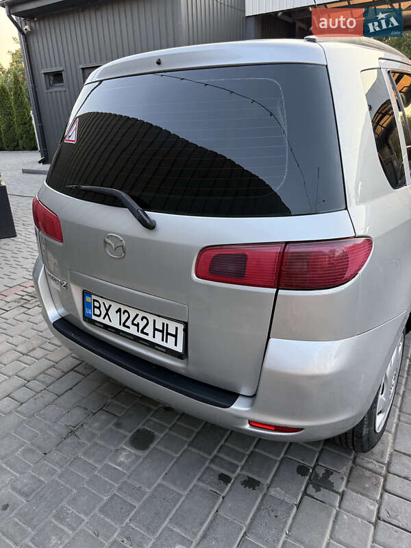 Хэтчбек Mazda 2 2004 в Каменец-Подольском