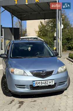 Хетчбек Mazda 2 2004 в Жмеринці