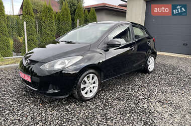 Хэтчбек Mazda 2 2009 в Луцке