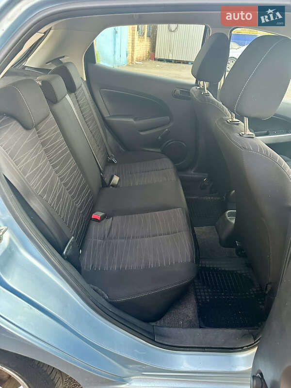 Хетчбек Mazda 2 2008 в Києві фото 13 Хетчбек Mazda 2 2008 в Києві