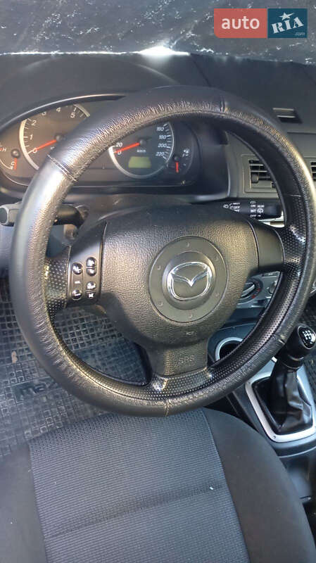 Хэтчбек Mazda 2 2006 в Виннице