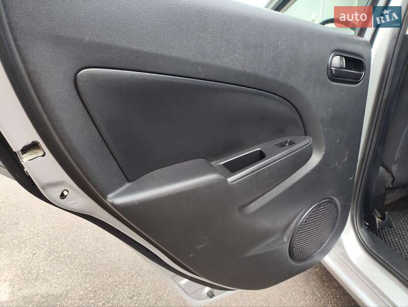 Хэтчбек Mazda 2 2008 в Белой Церкви фото 20 Хэтчбек Mazda 2 2008 в Белой Церкви