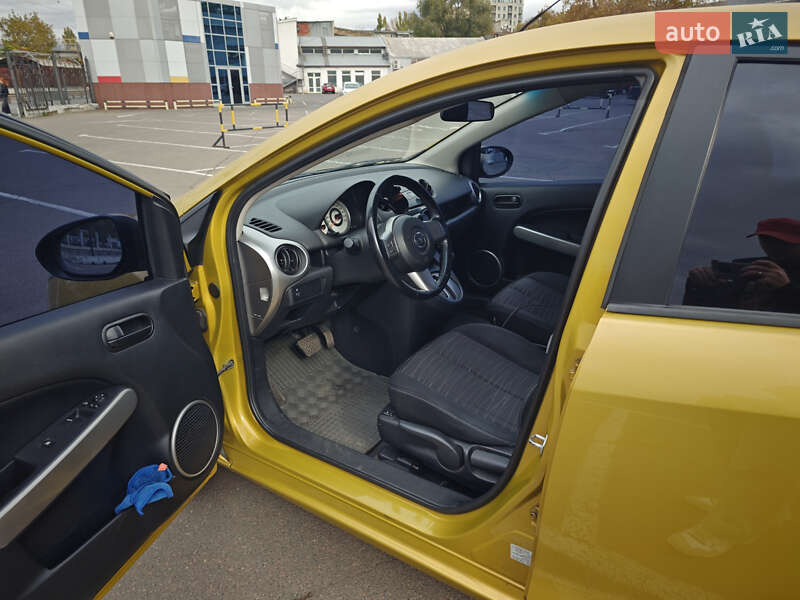 Хетчбек Mazda 2 2008 в Одесі