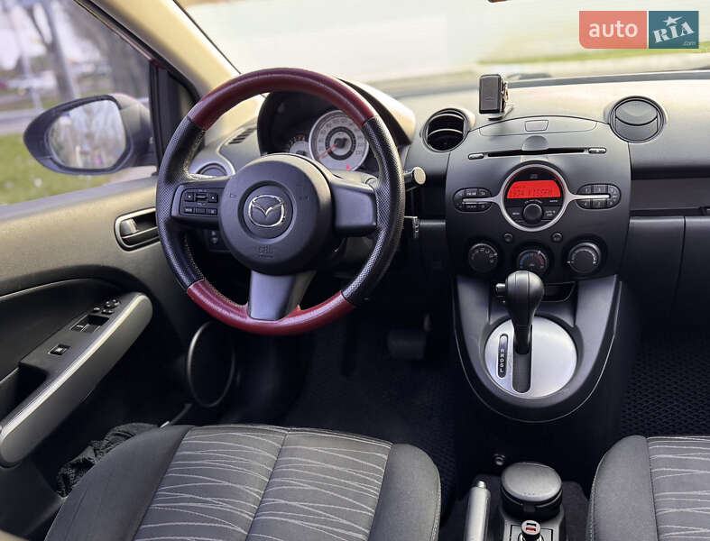 Хетчбек Mazda 2 2008 в Одесі