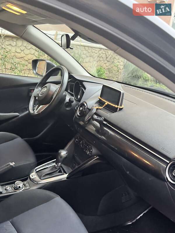 Хетчбек Mazda 2 2016 в Одесі фото 13 Хетчбек Mazda 2 2016 в Одесі
