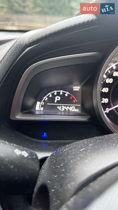 Хетчбек Mazda 2 2016 в Одесі фото 24 Хетчбек Mazda 2 2016 в Одесі