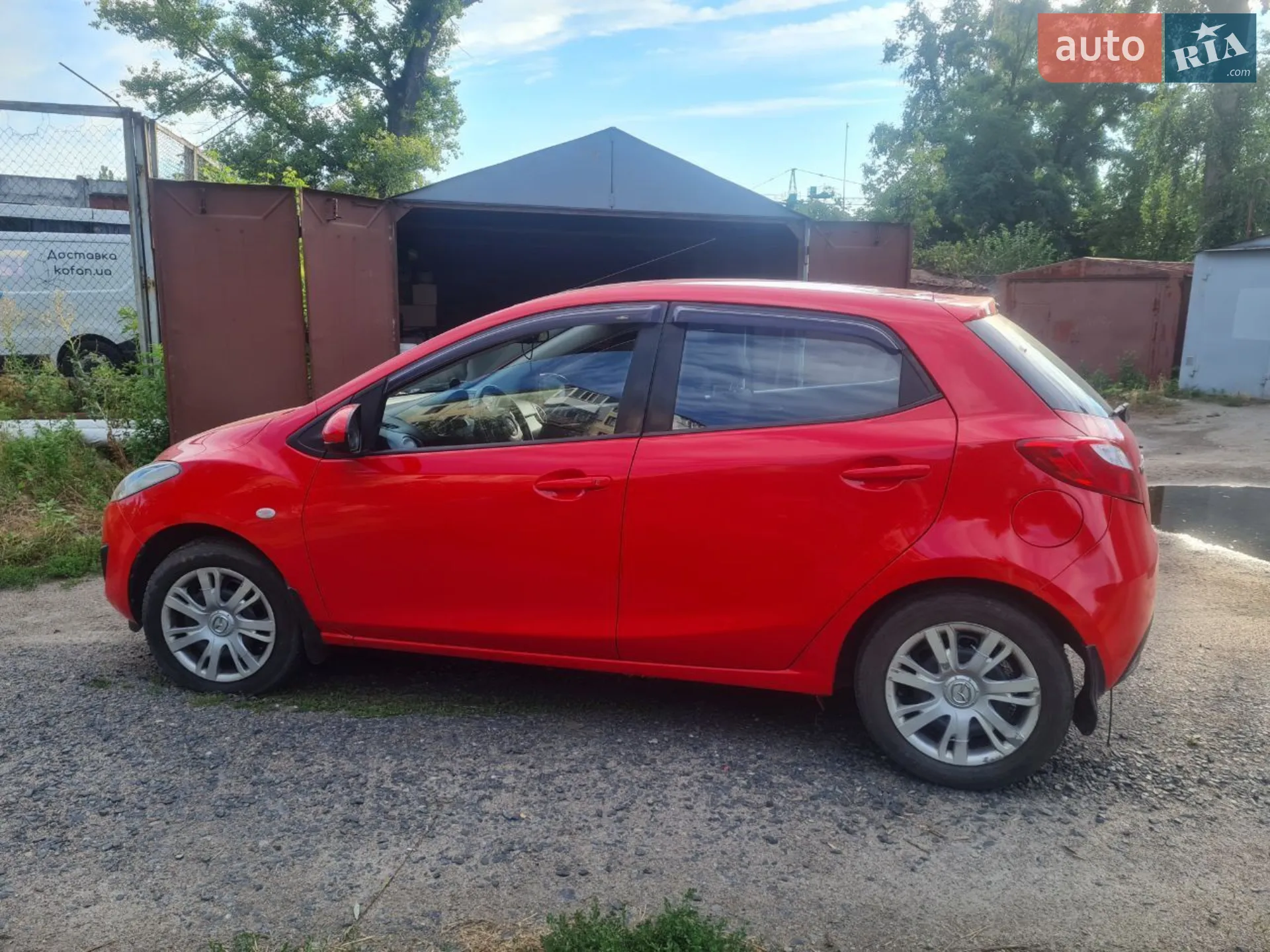 2010 Mazda 2 - мініатюра 2