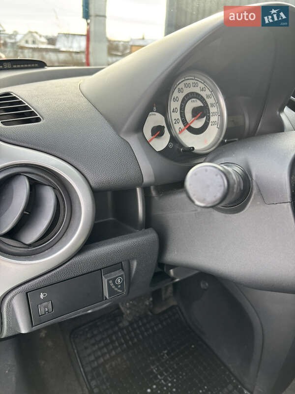 Хетчбек Mazda 2 2008 в Бучі фото 13 Хетчбек Mazda 2 2008 в Бучі
