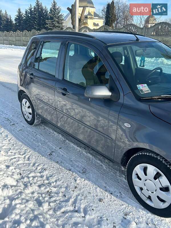 Хэтчбек Mazda 2 2003 в Тернополе