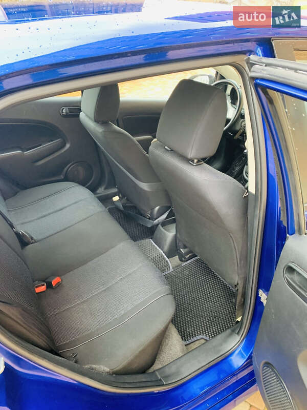 Хэтчбек Mazda 2 2007 в Одессе