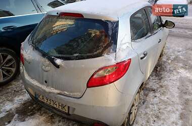 Хэтчбек Mazda 2 2009 в Киеве