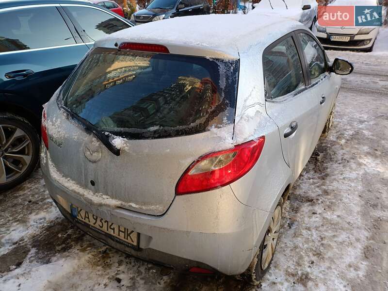 Хетчбек Mazda 2 2009 в Києві фото 4 Хетчбек Mazda 2 2009 в Києві
