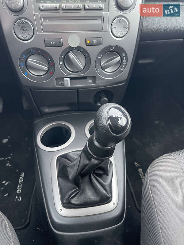 Хетчбек Mazda 2 2006 в Львові фото 26 Хетчбек Mazda 2 2006 в Львові