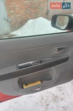 Хэтчбек Mazda 2 2004 в Умани