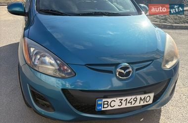 Хэтчбек Mazda 2 2012 в Львове