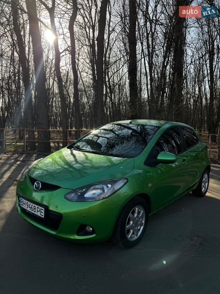 Хэтчбек Mazda 2 2008 в Одессе