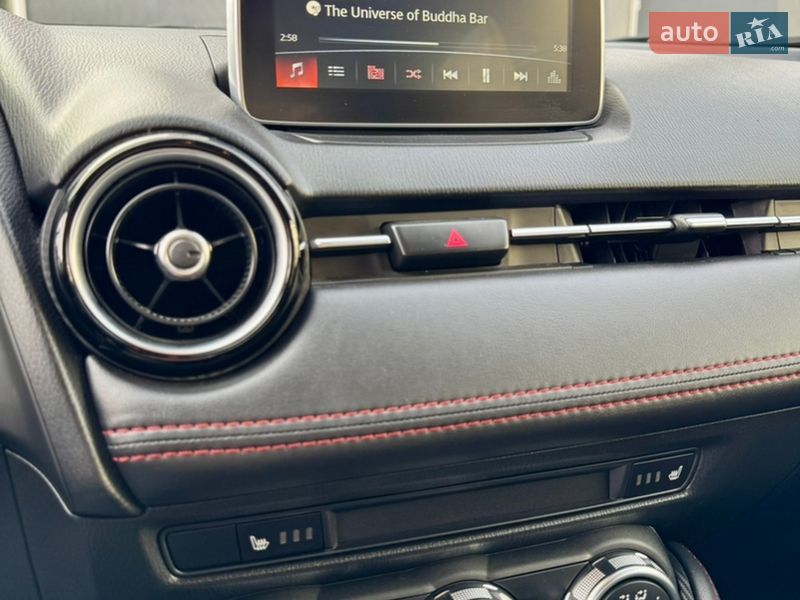 Хэтчбек Mazda 2 2016 в Киеве