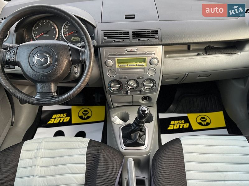 Хетчбек Mazda 2 2004 в Мукачевому