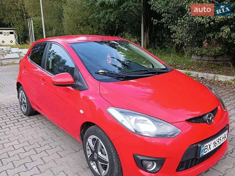 Хэтчбек Mazda 2 2009 в Славуте